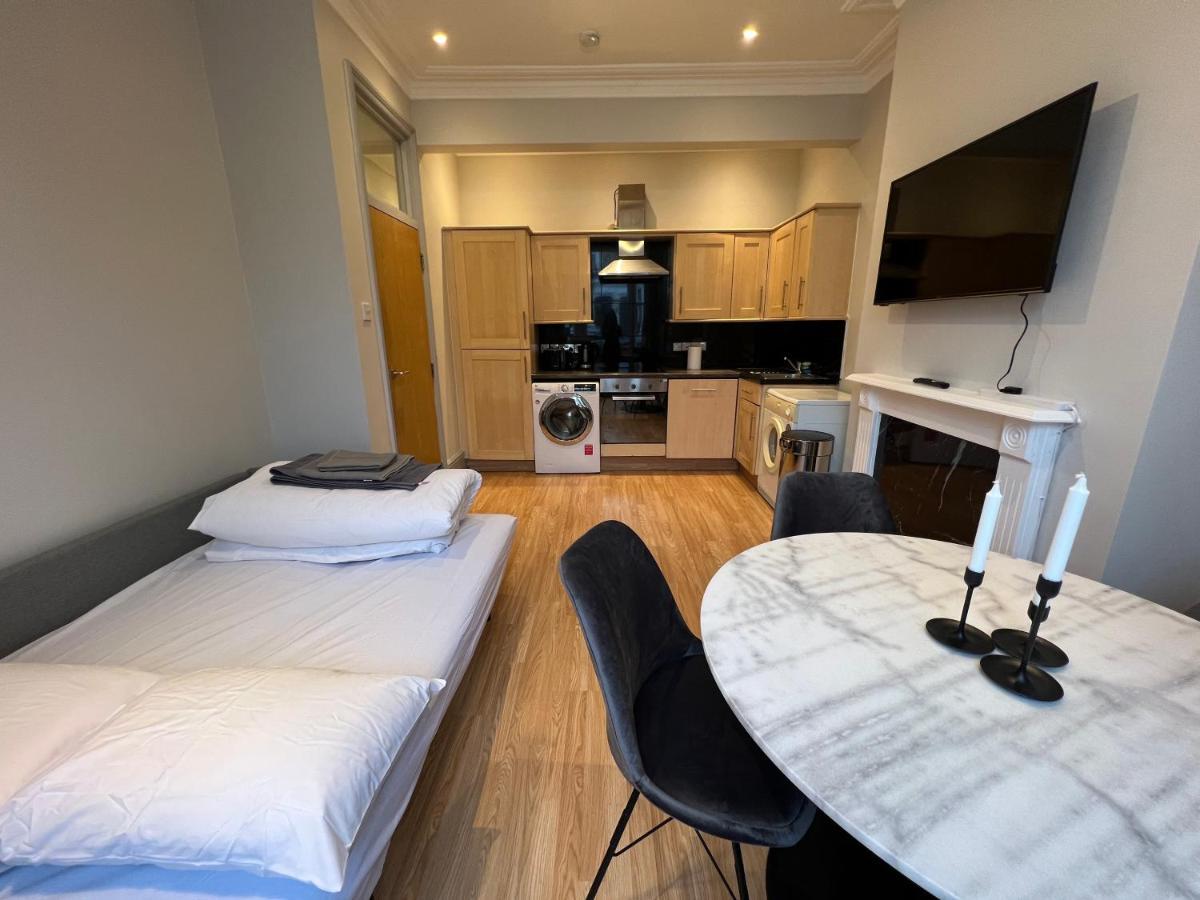 Lovely 2-Bedroom Victorian Flats London Exterior photo